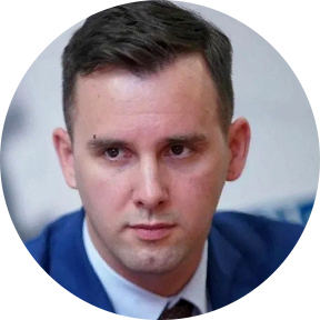Александр Дёмин