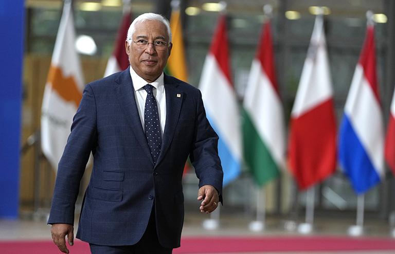 На фото: премьер-министр Португалии Антониу Кошта перед заседанием Европейского совета