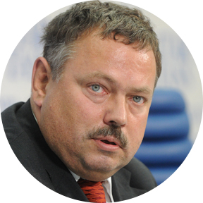 Максим Медведков