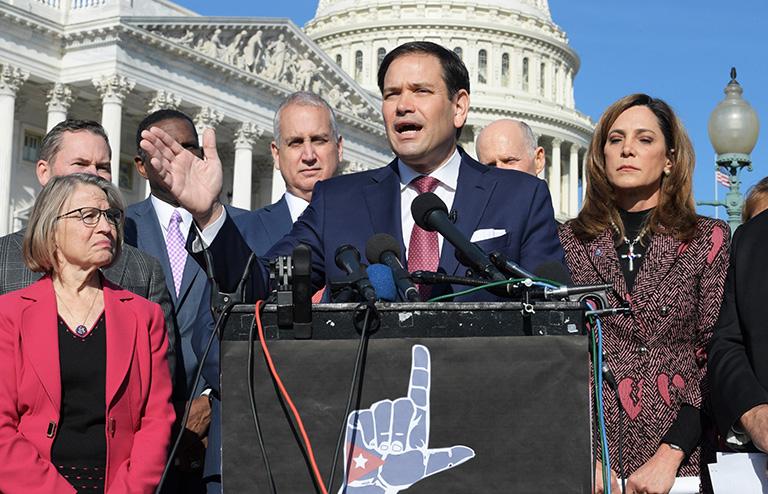 На фото: сенатор Марко Рубио (республиканец от Флориды) , 2021