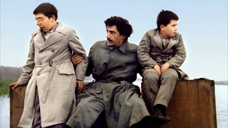 Кадр из фильма &laquo;Папа в командировке&raquo;