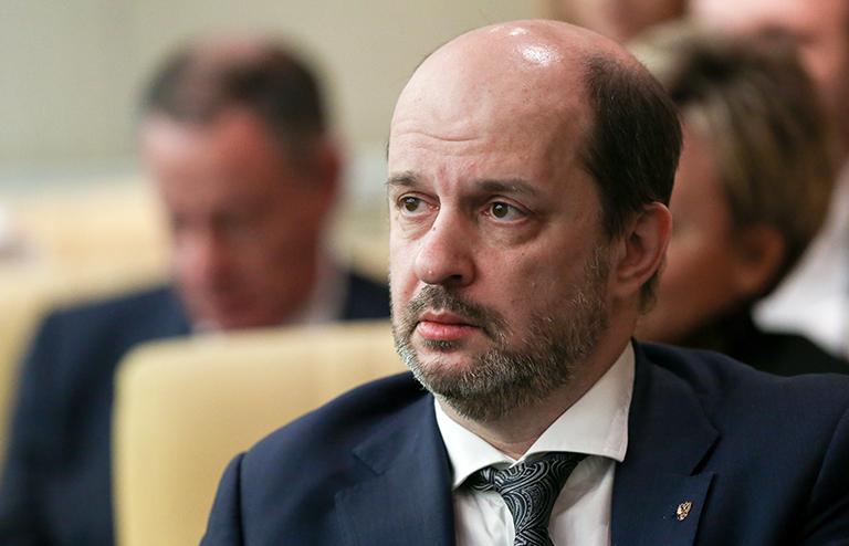 На фото: советник президента РФ Герман Клименко во время парламентских слушаний "Формирование правовых условий финансирования и развития цифровой экономики" в Государственной думе РФ, 2018