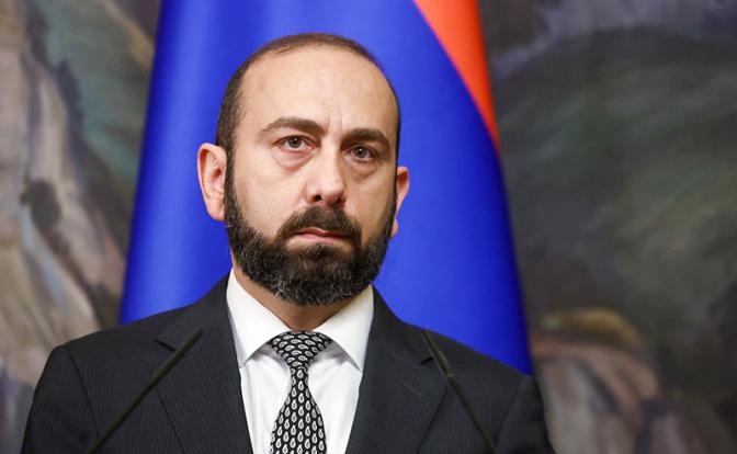 На фото: Арарат Мирзоян.