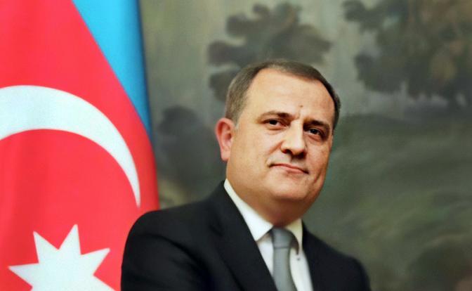 На фото: Джейхун Байрамов.