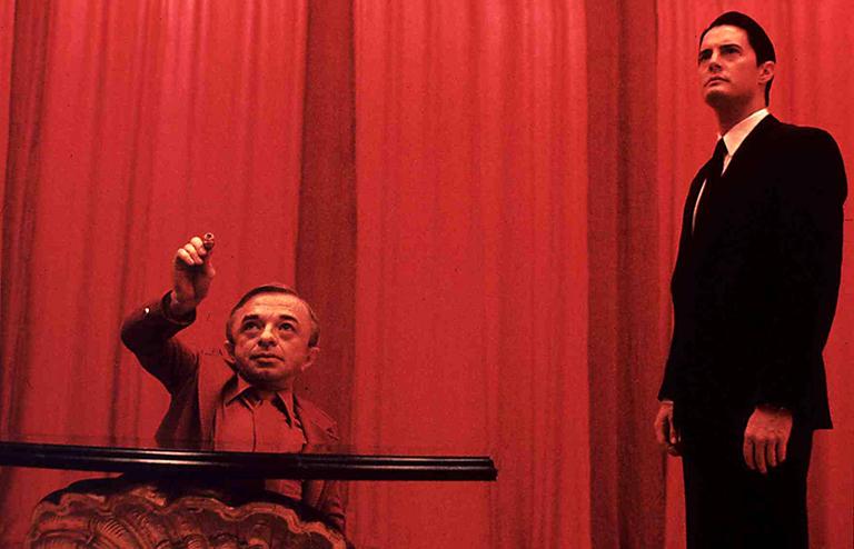 На фото: Кайл Маклахлен в фильме "Твин Писк", 1992
