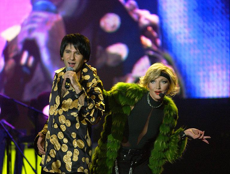 На фото: Кристина Орбакайте и Авраам Руссо выступили сегодня в Государственном Кремлевском дворце (ГКД), 2003 год