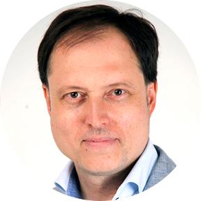 Роман Харланов