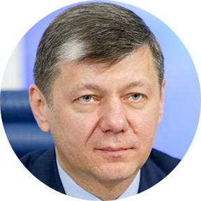 Дмитрий Новиков